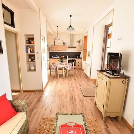 Gite Restaure 6 Pers. Au Bord De La Riviere, Proche Centre, Parking Et Wifi - Fr-1-410-380 Sablé-sur-Sarthe Extérieur photo